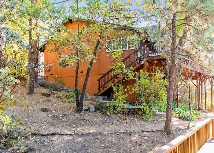 Bass Lake Lodge
